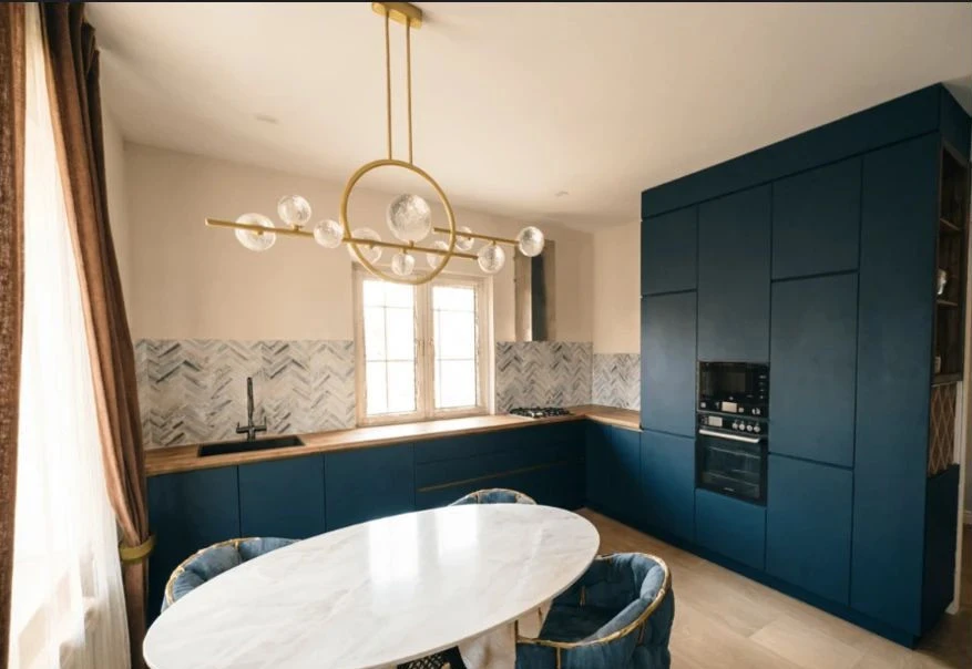 Кухня на заказ. Индивидуальный дизайн
